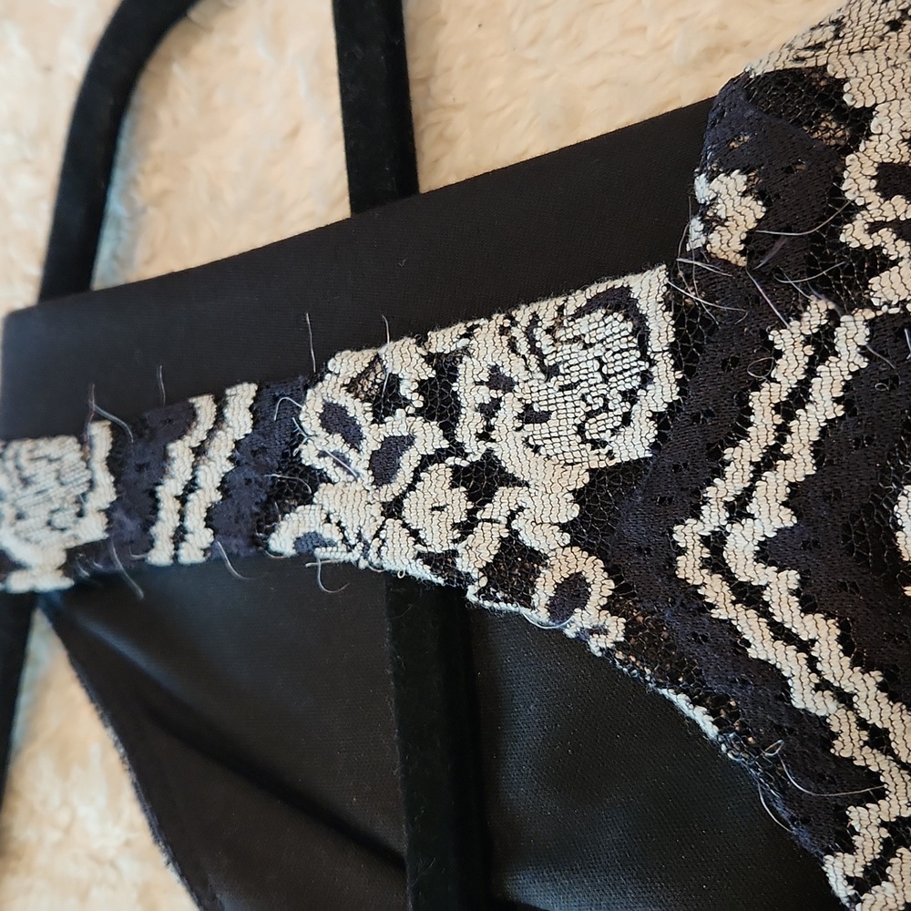 Torrid Sz 14 Preowned Black And White Lace Skater Brunch Summer Cocktail Dress - Picture 7 of 12